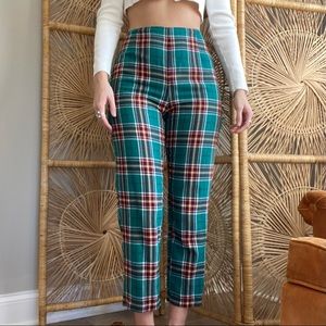 verge girl plaid pants